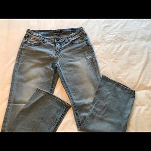 Silver Jeans Suki women’s jeans size W31/L31, Suki mid slim boot cut.